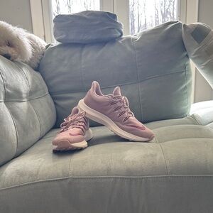 Nike Women's Pink Sneakers